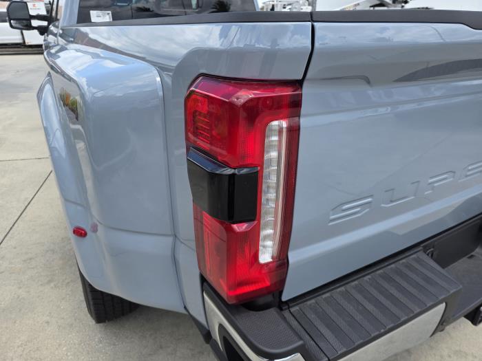 2026 Ford F-350-10