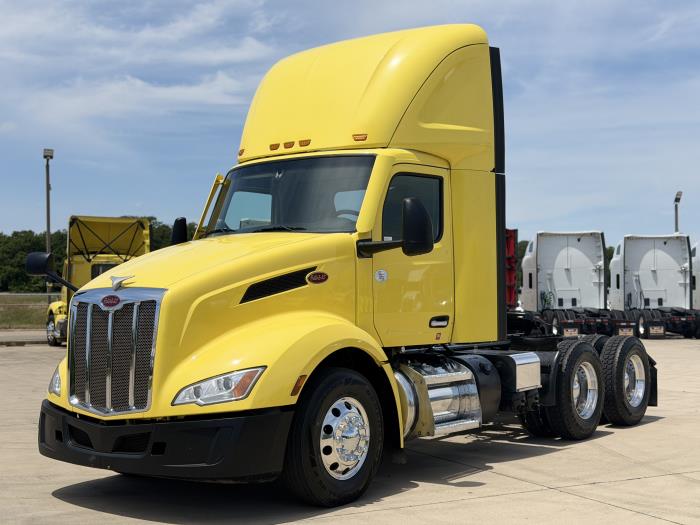 2022 Peterbilt 579-1