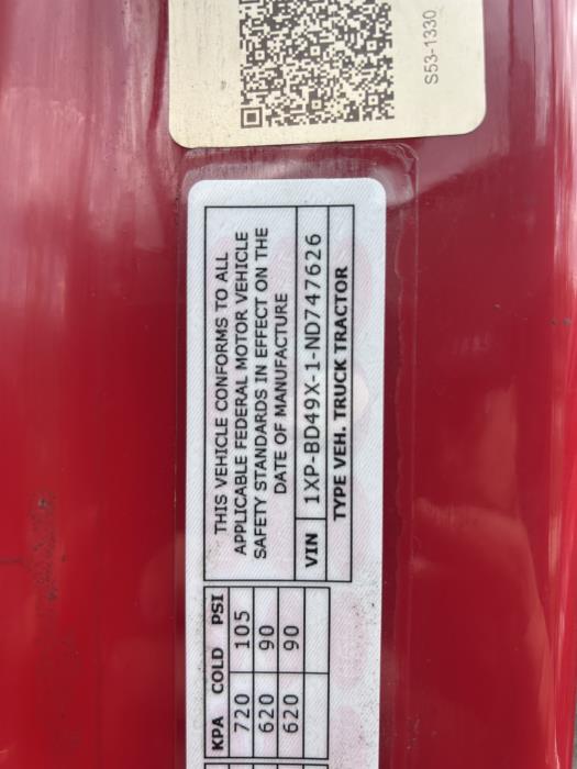 2022 Peterbilt 579-27
