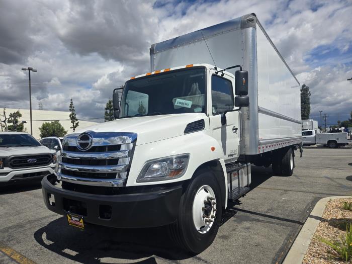 2019 Hino 268A-5