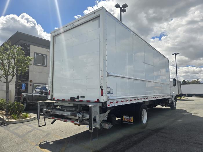 2019 Hino 268A-12