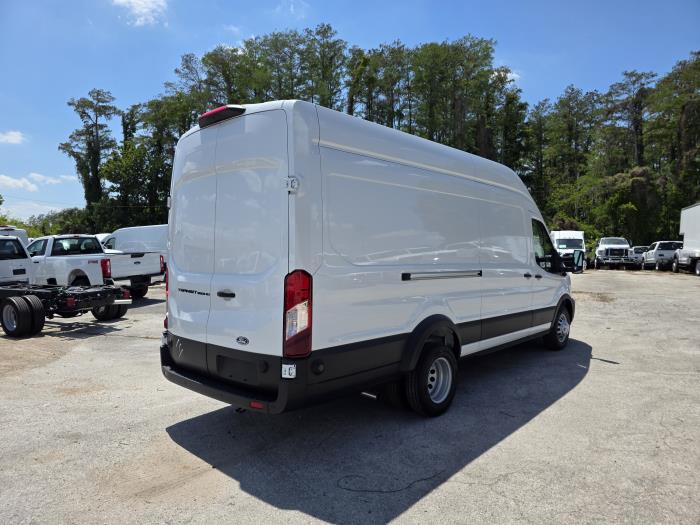 2026 Ford Transit 350 HD-5