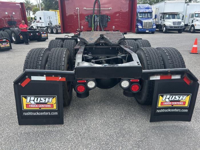 2022 Peterbilt 579-4