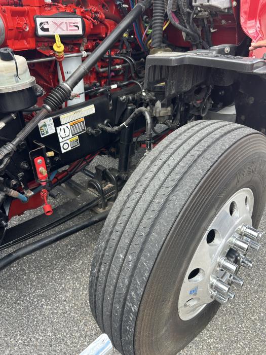 2022 Peterbilt 579-9