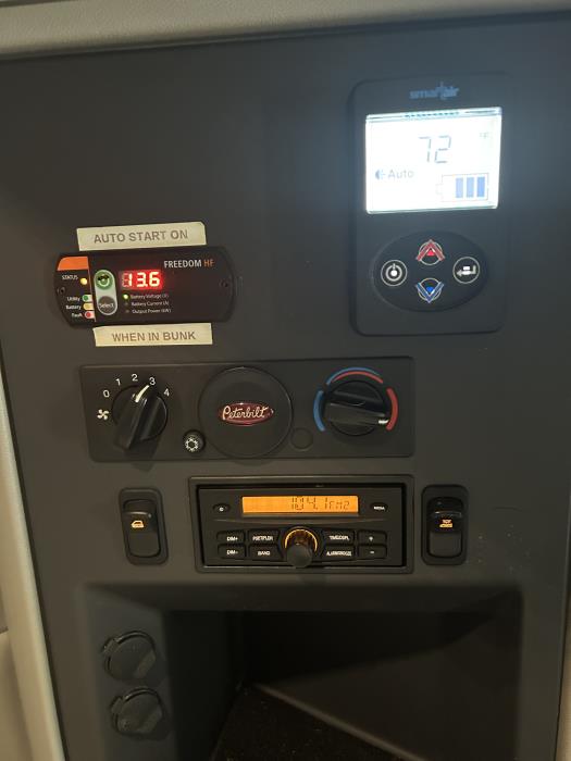 2022 Peterbilt 579-23
