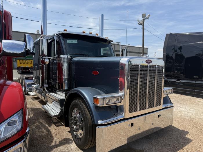 2027 Peterbilt 589-9