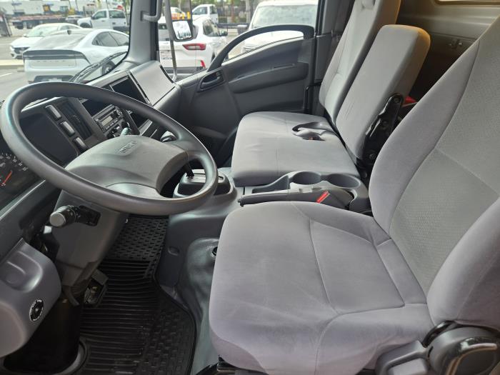 2021 Isuzu NPR-HD-7