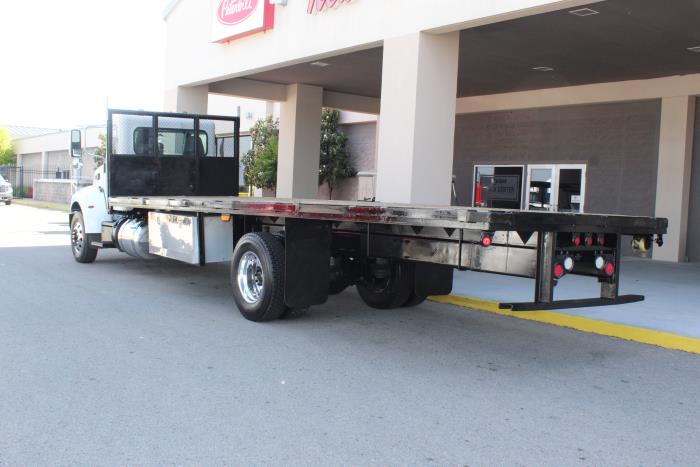 2020 Peterbilt 337-4