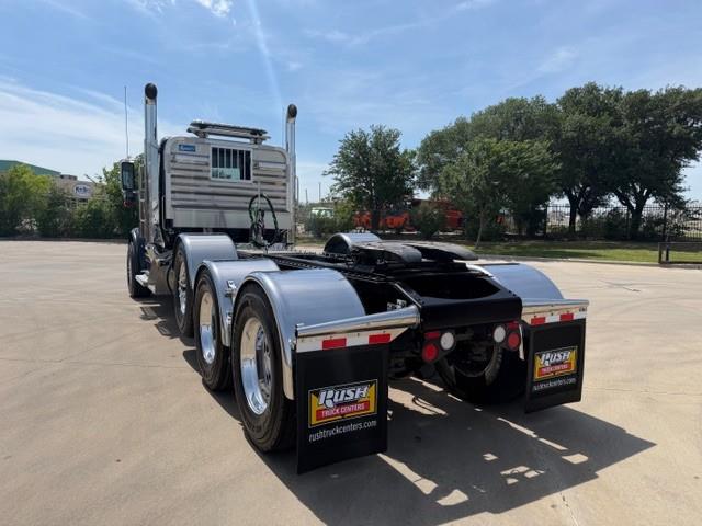 2027 Peterbilt 589-5