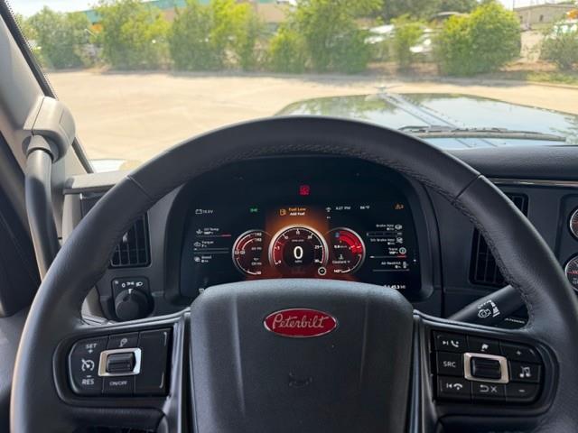 2027 Peterbilt 589-54
