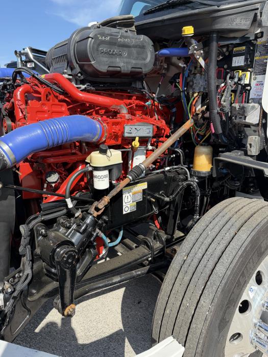 2022 Peterbilt 579-5
