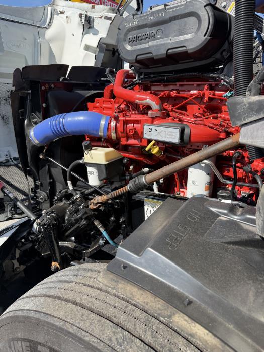 2022 Peterbilt 579-6