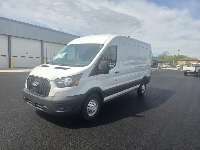 2026 Ford Transit-250-0