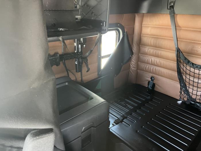 2023 Freightliner Cascadia-20
