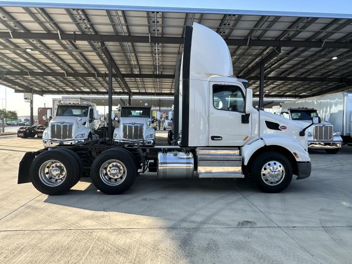 2020 Peterbilt 579-5