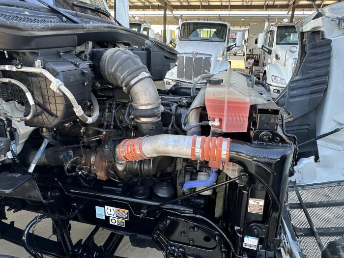 2020 Peterbilt 579-7