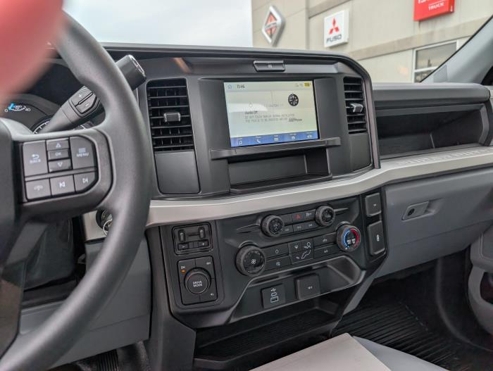 2026 Ford F-550-18
