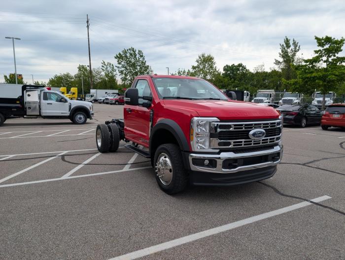 2026 Ford F-550-7