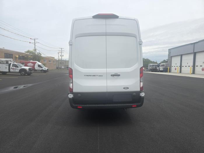 2026 Ford Transit-350-4