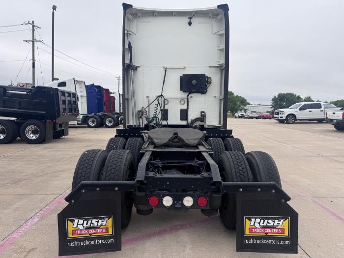2022 Kenworth T680-5