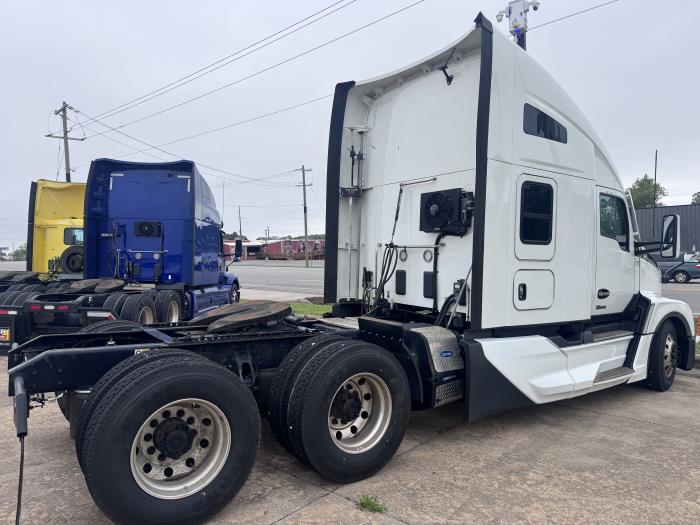 2022 Kenworth T680-6