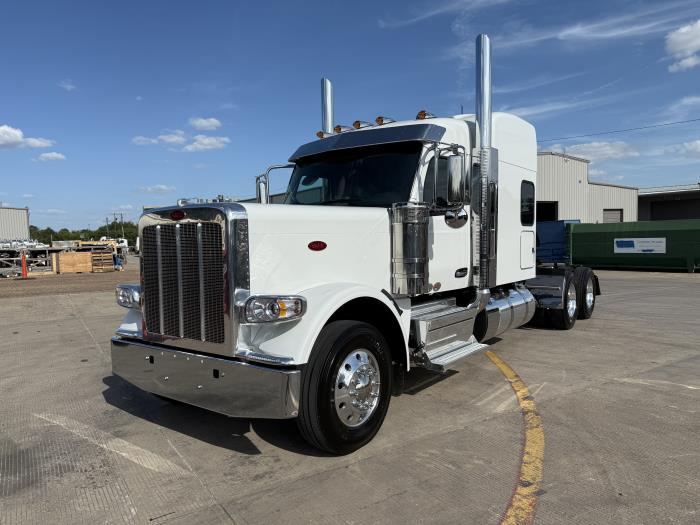 2027 Peterbilt 589-1