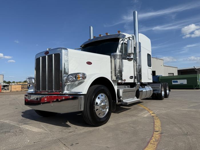 2027 Peterbilt 589-2