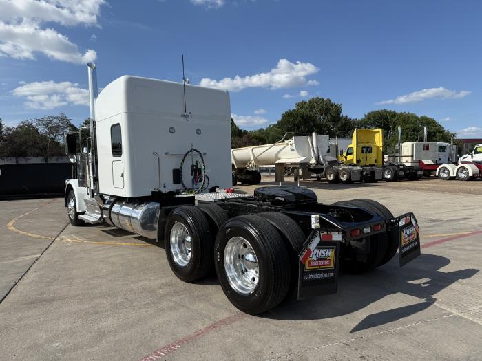 2027 Peterbilt 589-6
