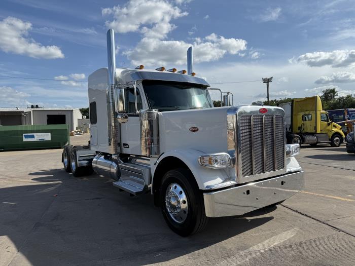 2027 Peterbilt 589-11