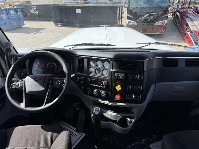 2027 Peterbilt 589-53