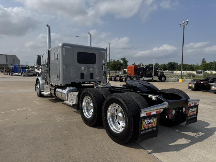 2027 Peterbilt 589-5