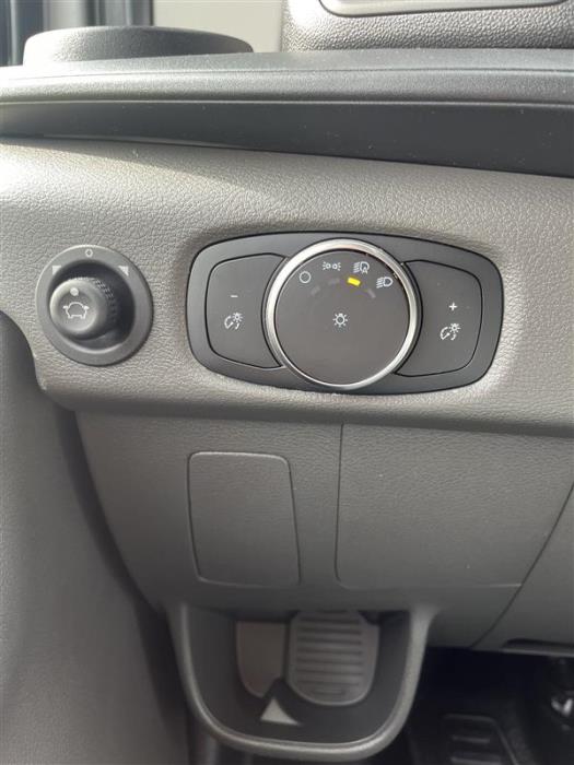 2026 Ford Transit 350 HD-15