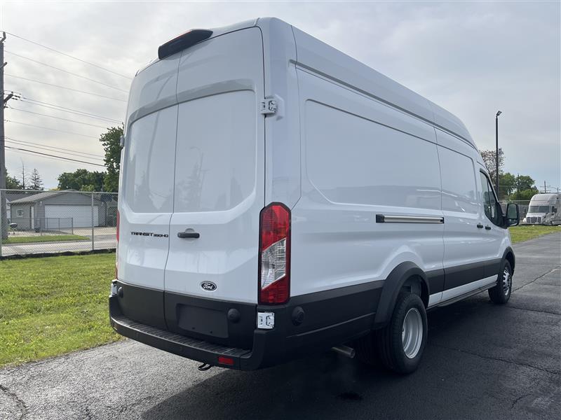New 2026 Ford Transit 350 HD - photo 7