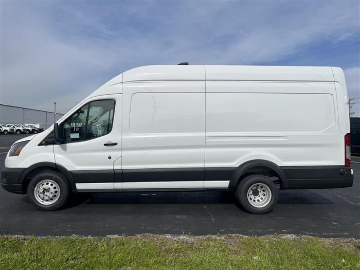 2026 Ford Transit 350 HD-2