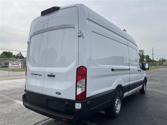 2026 Ford Transit-350-15