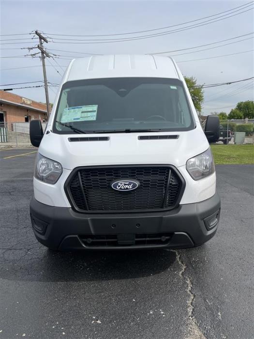 2026 Ford Transit-350-17