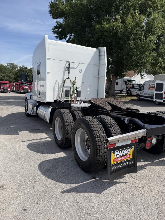 2022 Peterbilt 579-4