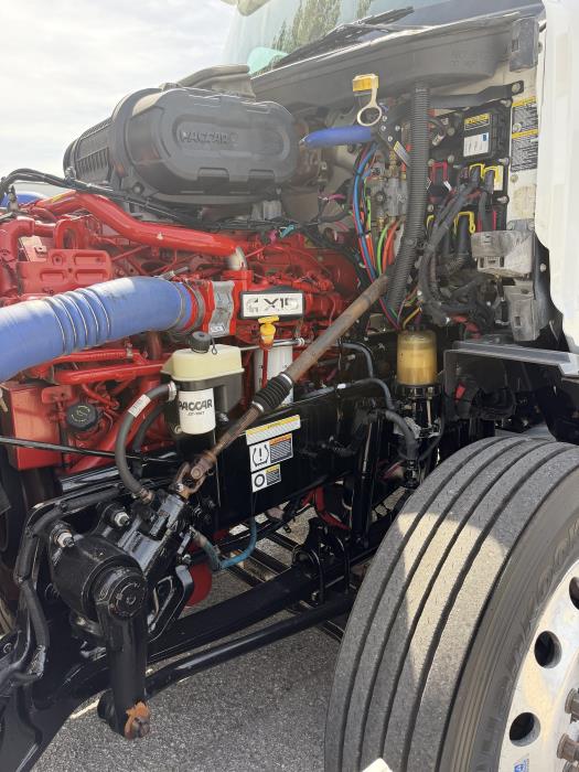 2022 Peterbilt 579-5