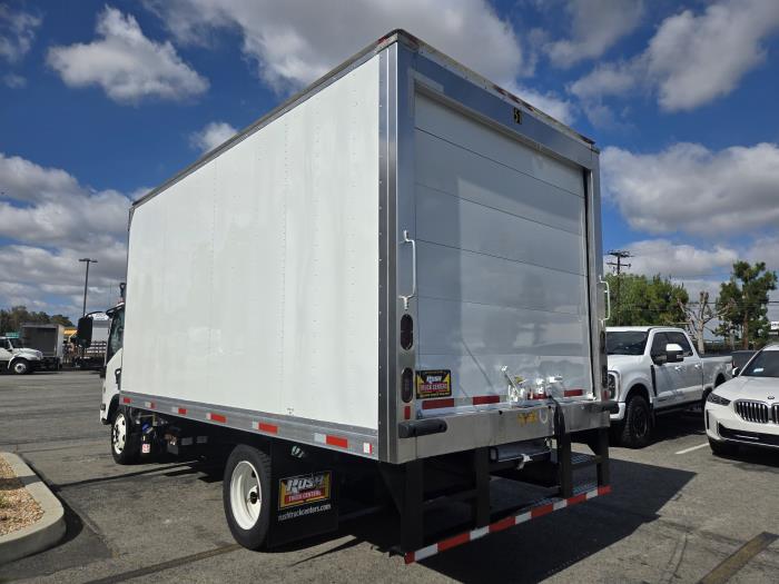 2018 Isuzu NPR-XD-5