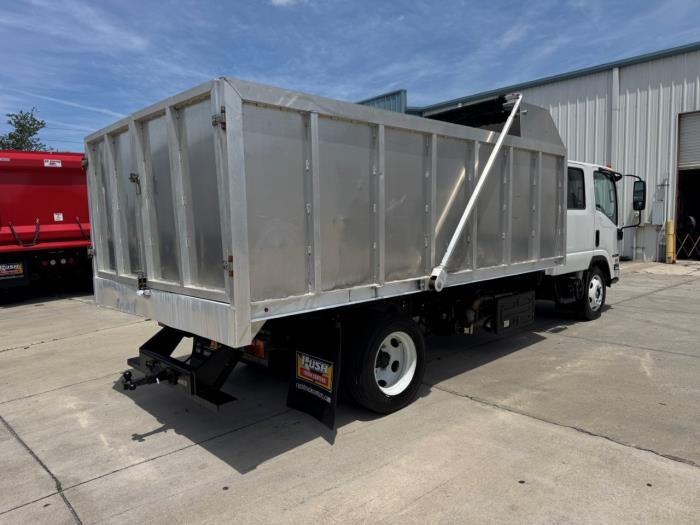 2022 Isuzu NPR-XD-4