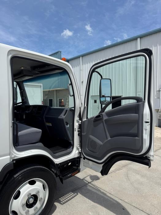 2022 Isuzu NPR-XD-12