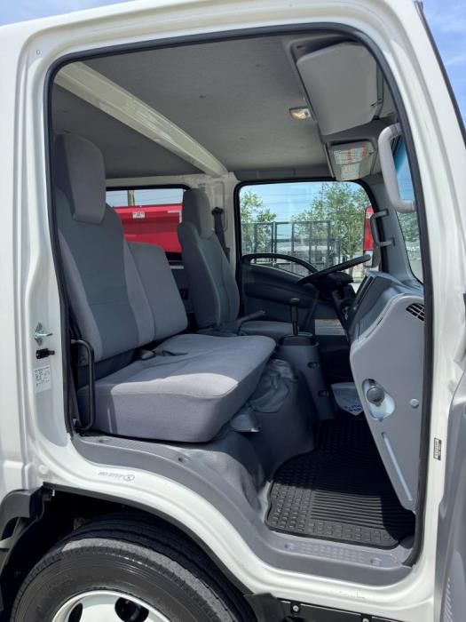 2022 Isuzu NPR-XD-14