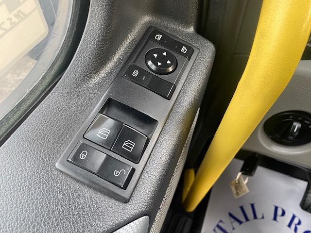 2021 Freightliner Cascadia-15