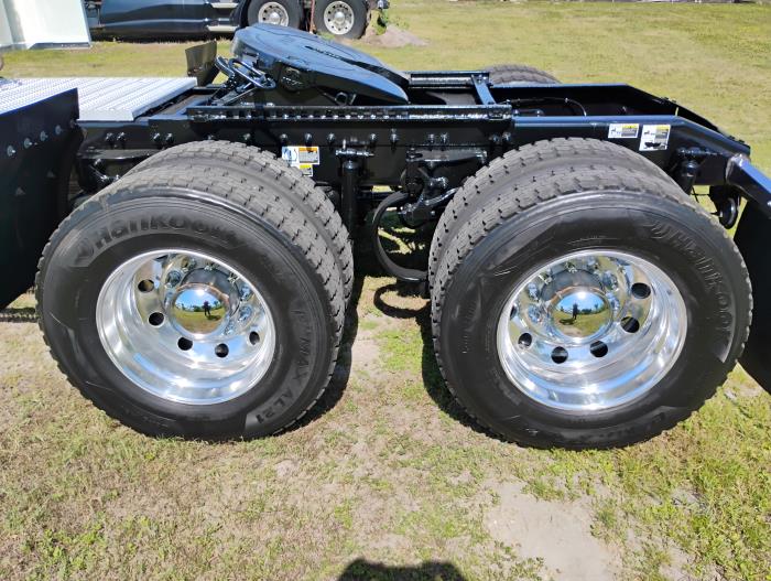 2022 Peterbilt 579-14
