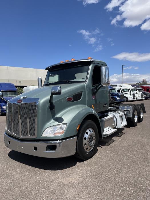 2021 Peterbilt 579-0