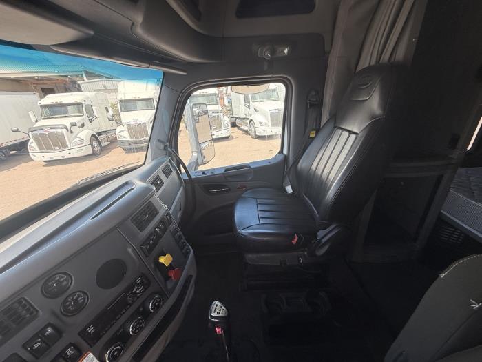 2018 Peterbilt 579-11