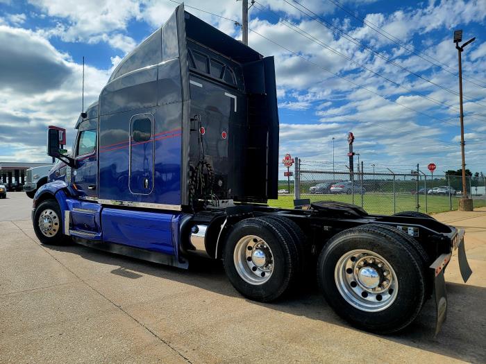 2019 Peterbilt 579-3