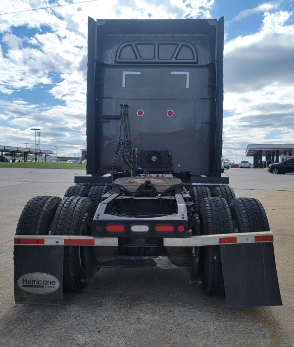 2019 Peterbilt 579-4