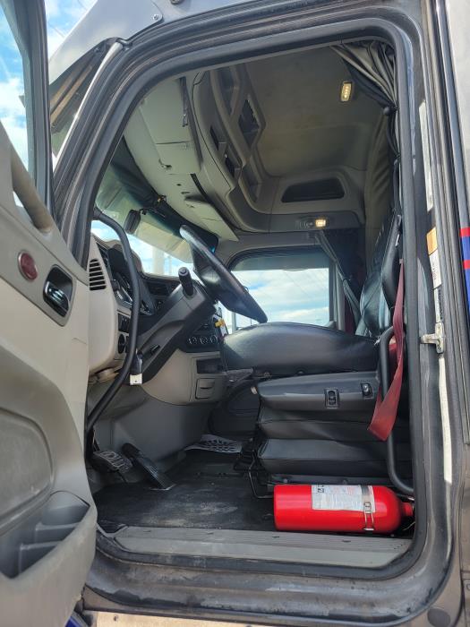 2019 Peterbilt 579-13
