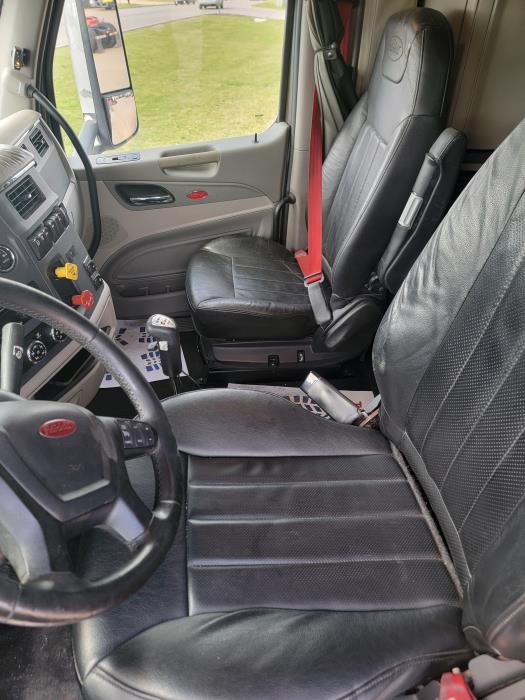 2019 Peterbilt 579-16